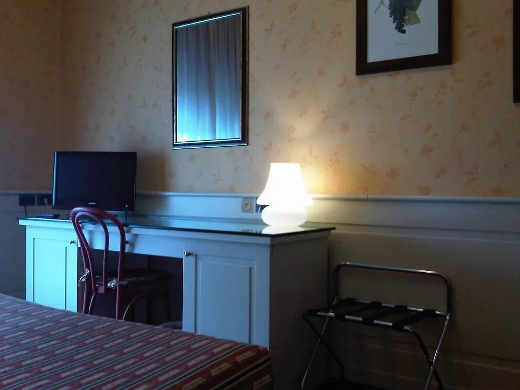 Hotel Alla Giustizia Mestre 3*,